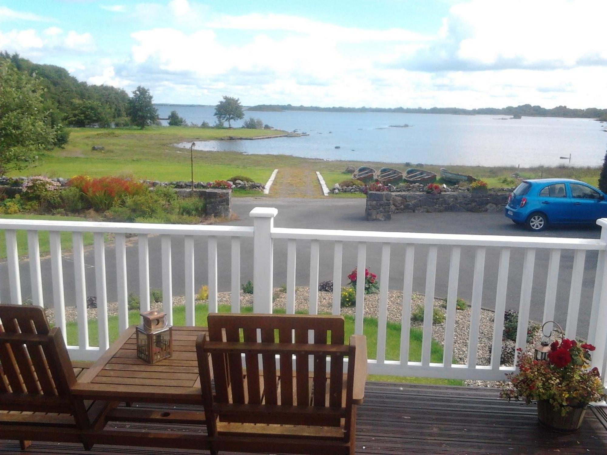 The Waterfront House Country Home Oughterard Exterior foto