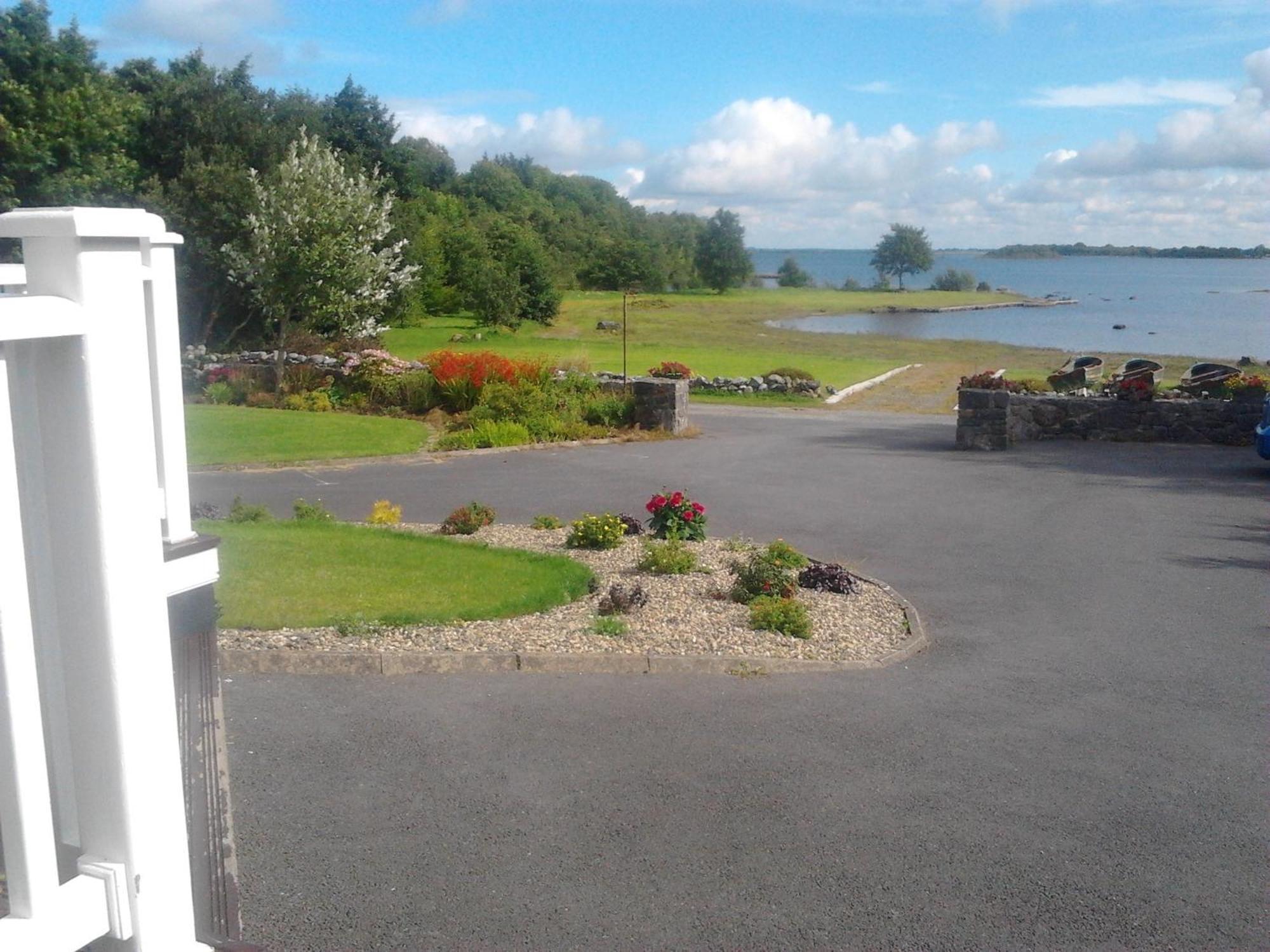 The Waterfront House Country Home Oughterard Exterior foto
