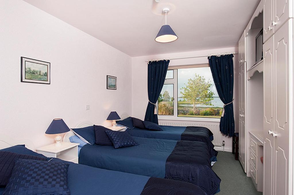 The Waterfront House Country Home Oughterard Zimmer foto