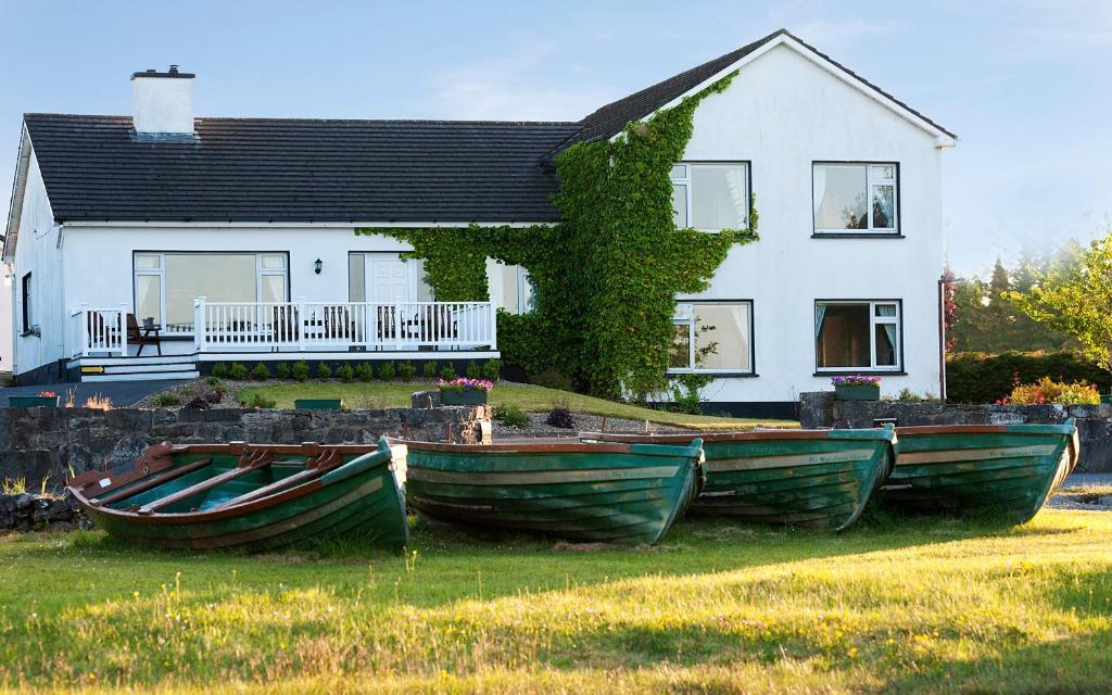 The Waterfront House Country Home Oughterard Exterior foto