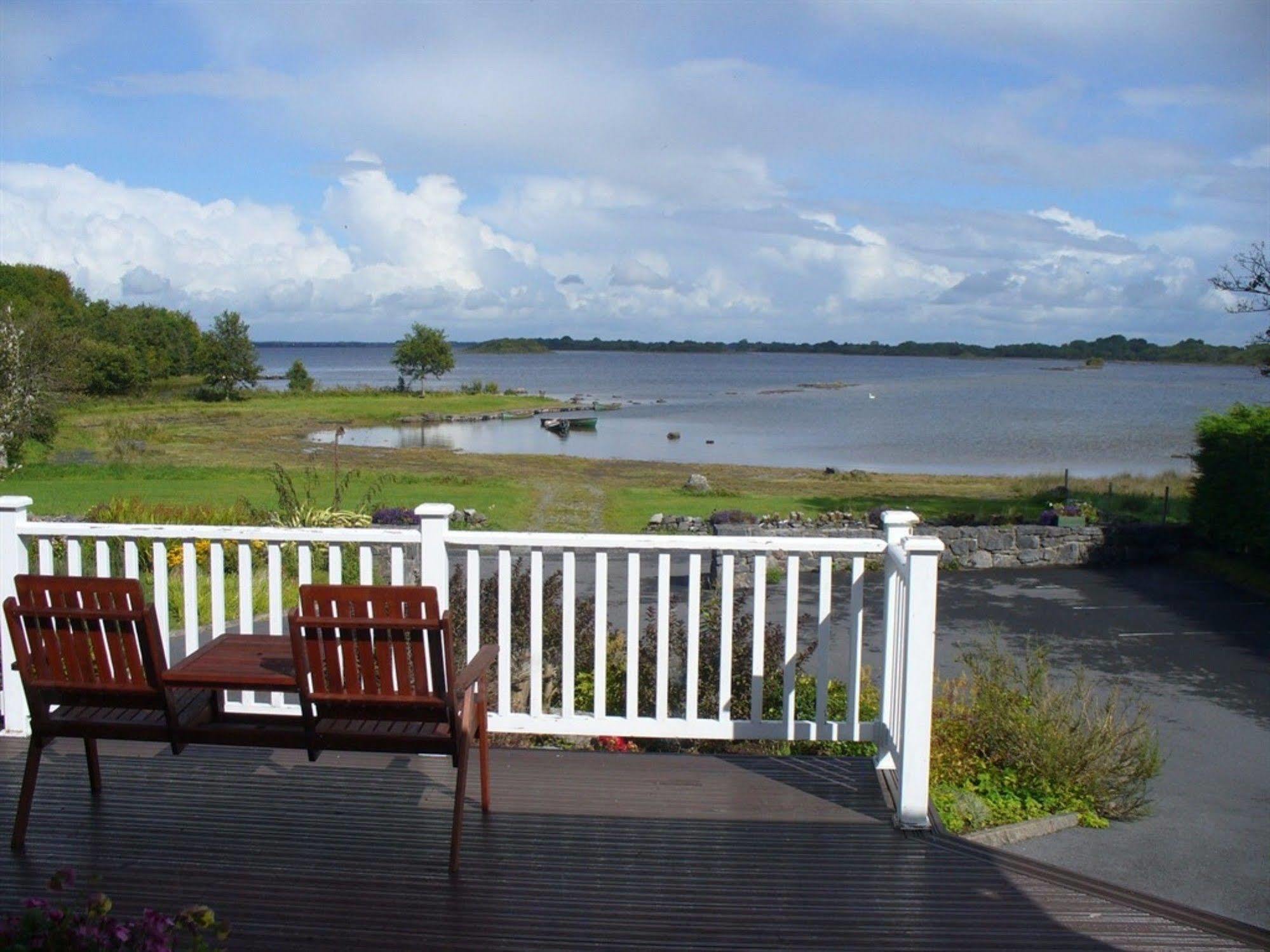 The Waterfront House Country Home Oughterard Exterior foto